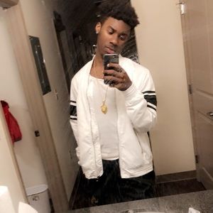 Meet your Posher, Jamal